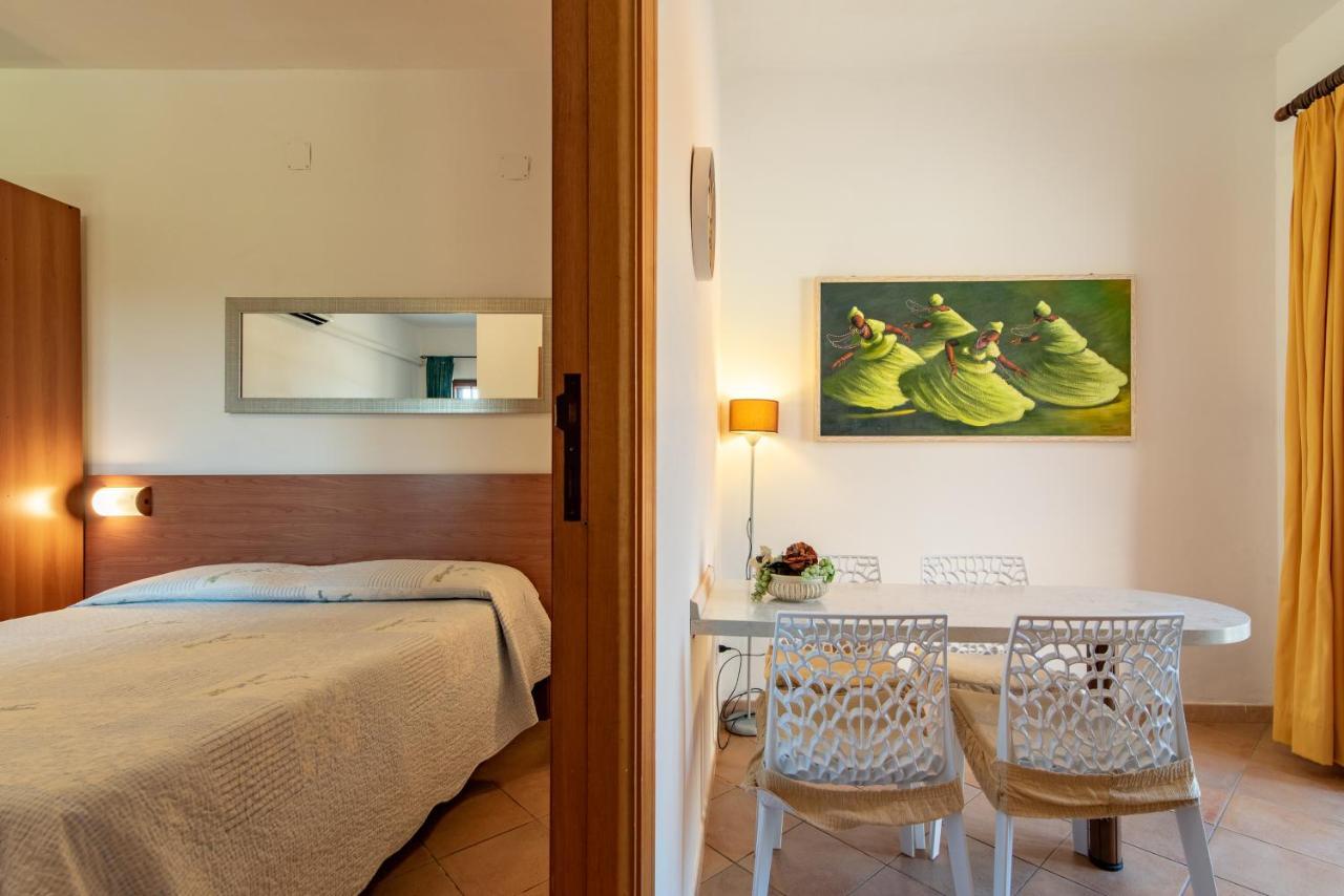 Bonsai B&B Alghero Santa Maria la Palma Eksteriør billede